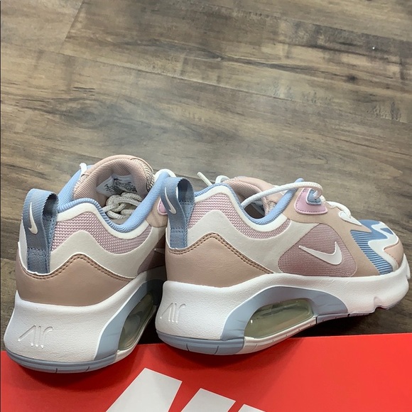NIKE W AIR MAX 200 running shoes - Picture 12 of 16